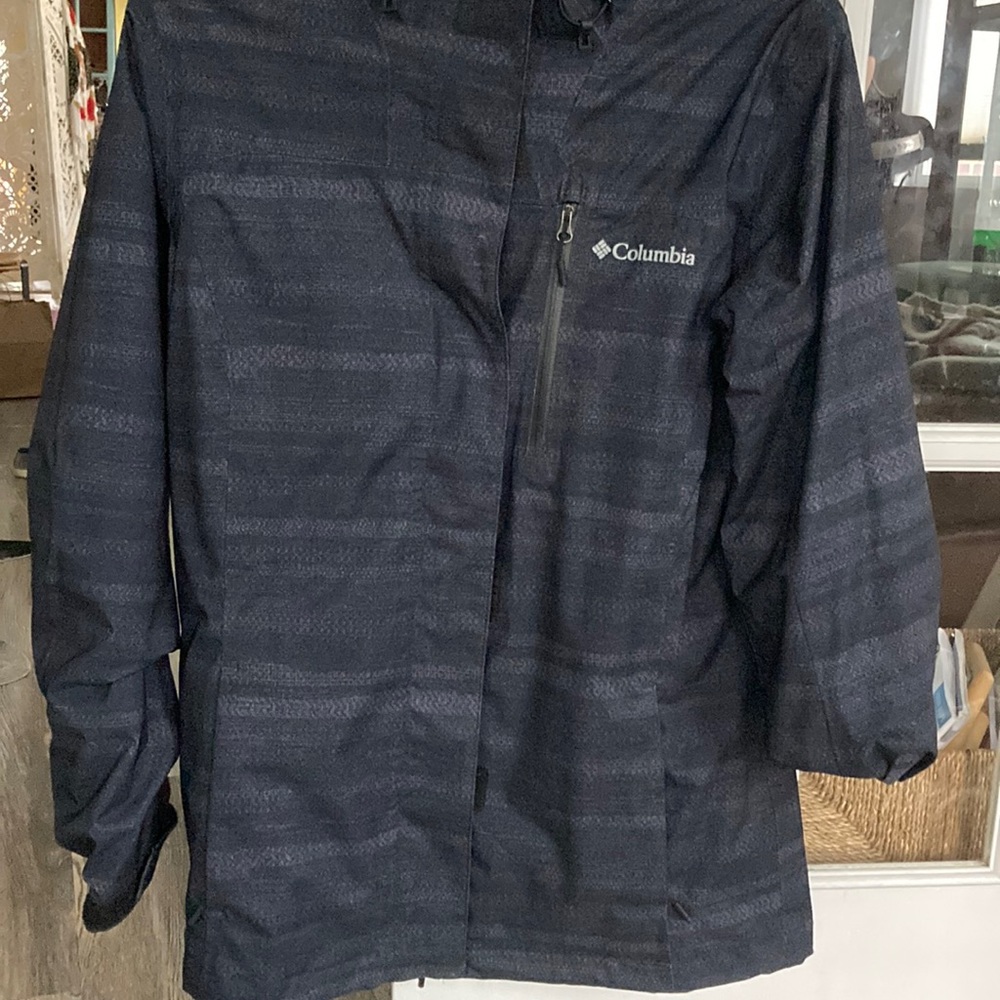 Great Columbia ski shell jacket (latest model).